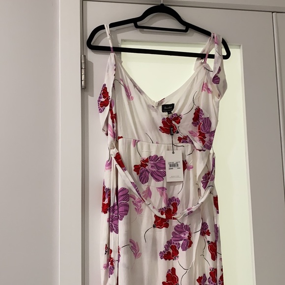 Bardot Dress - Picture 3 of 4